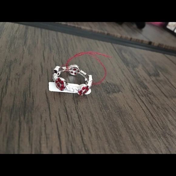 SOLD!! Sterling Silver Ring with red stone. - Picture 2 of 5